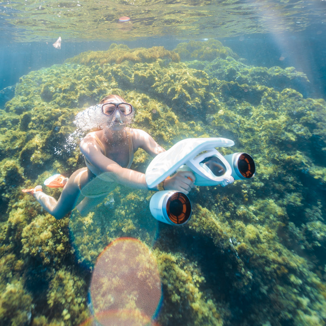 Sublue Mix Underwater Scooter - Rugged Venture
