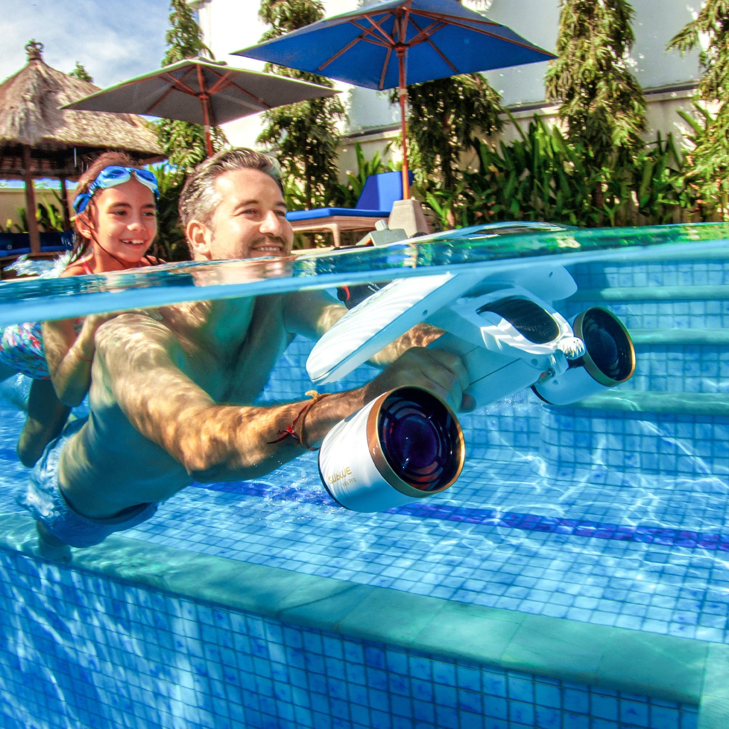 Sublue MixPro Underwater Scooter - Rugged Venture
