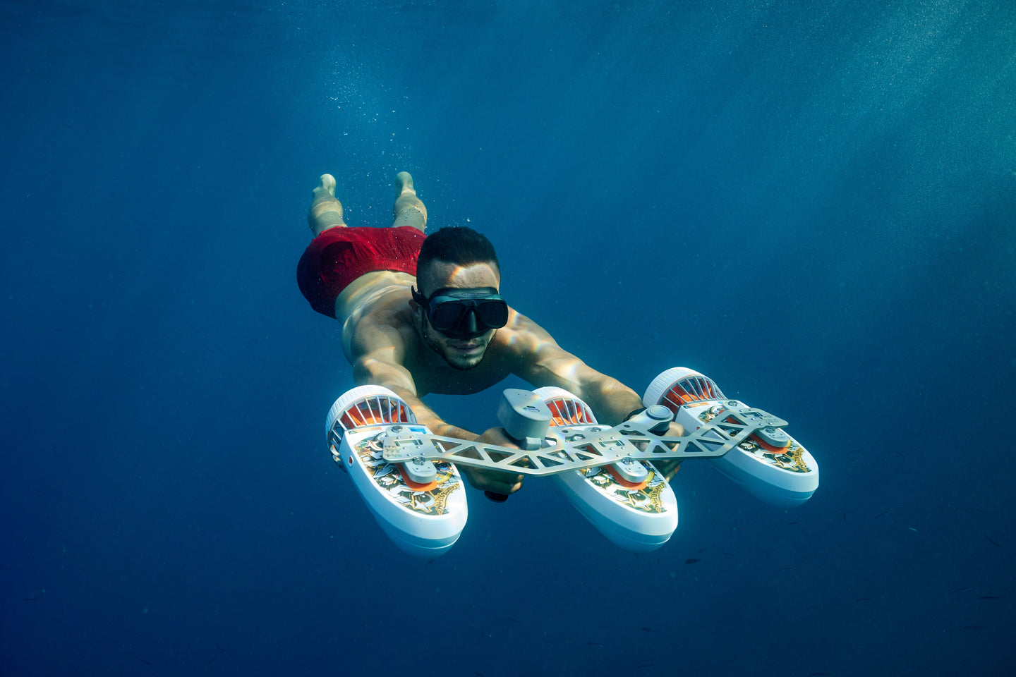 Sublue Tini Underwater Scooter - Rugged Venture
