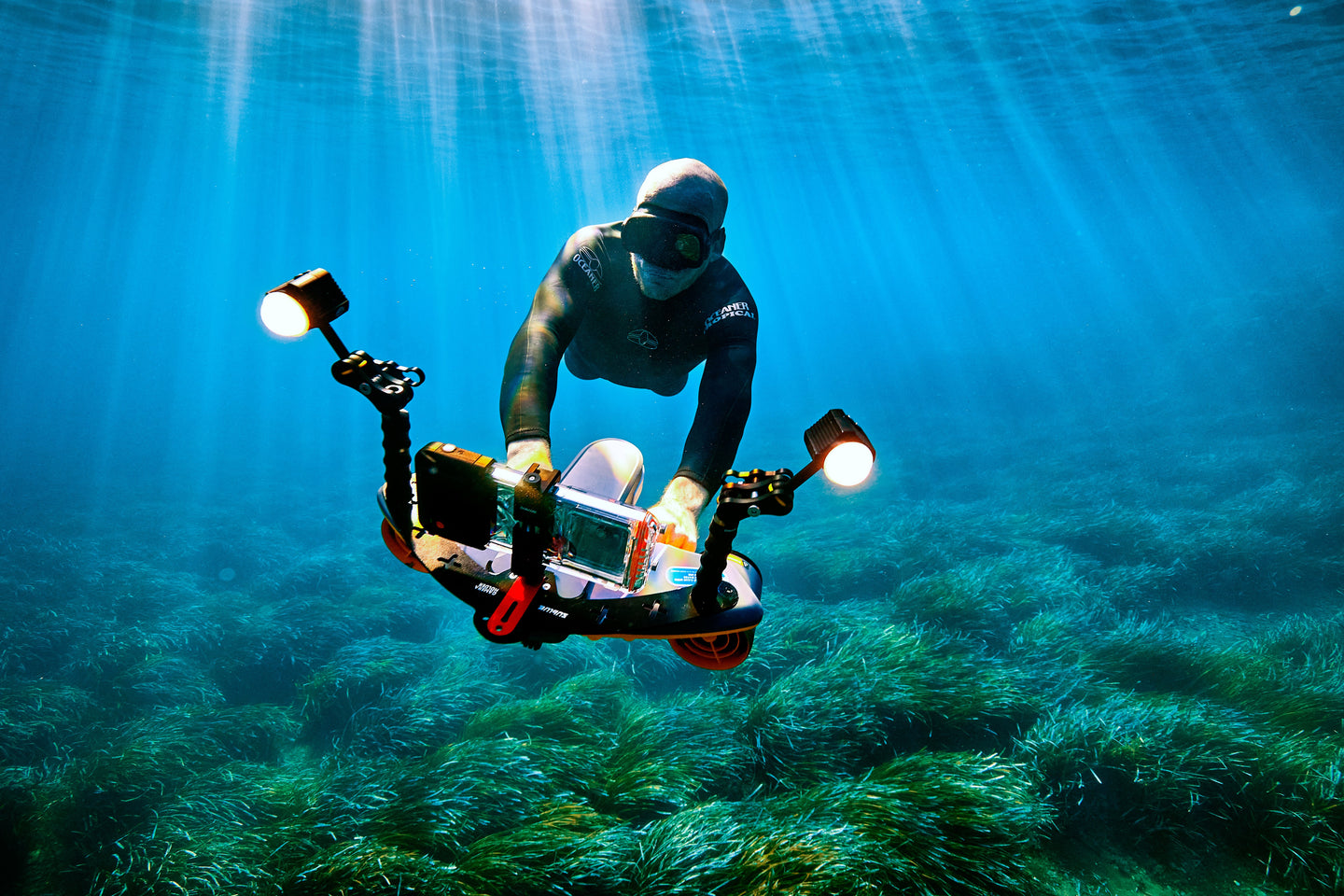 Sublue Waterproof LED Light - Rugged Venture