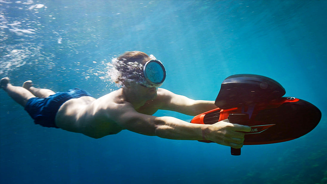 Sublue Vapor Underwater Scooter - Rugged Venture