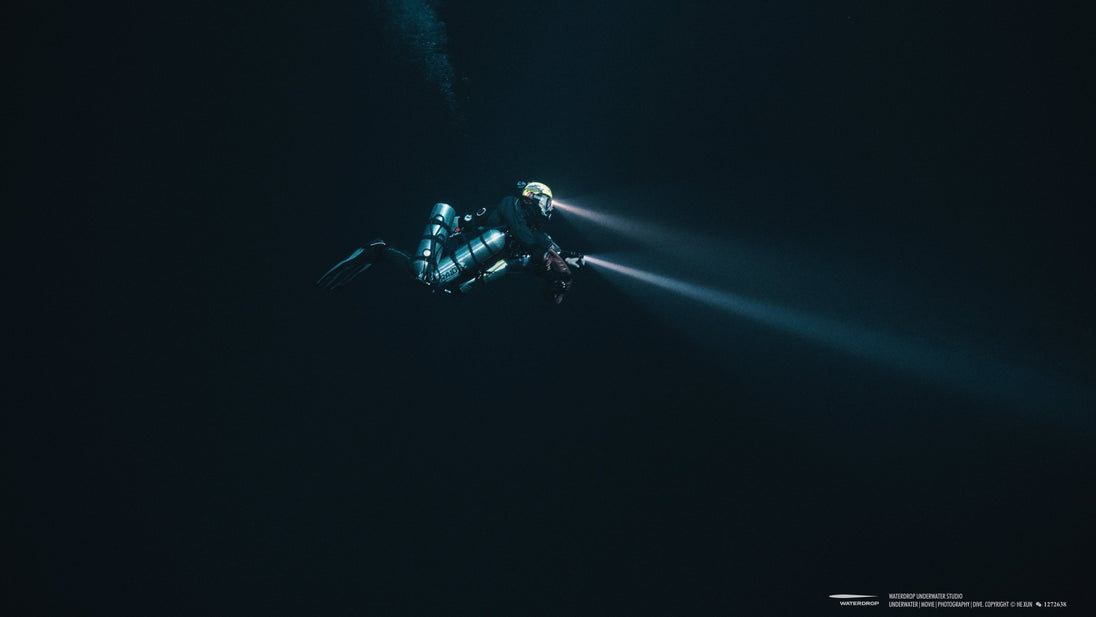 Sublue Waterproof LED Light - Rugged Venture