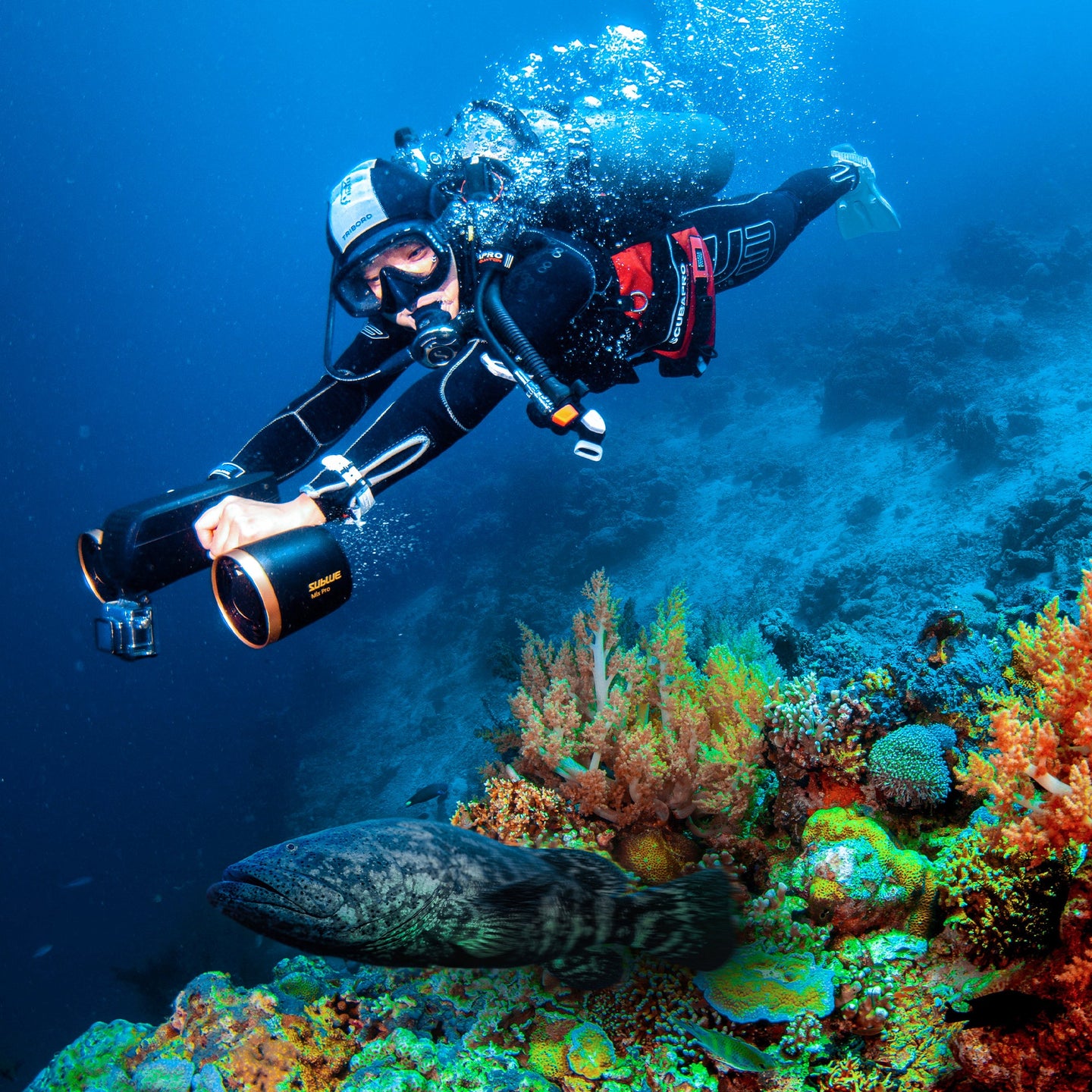 Sublue MixPro Underwater Scooter - Rugged Venture