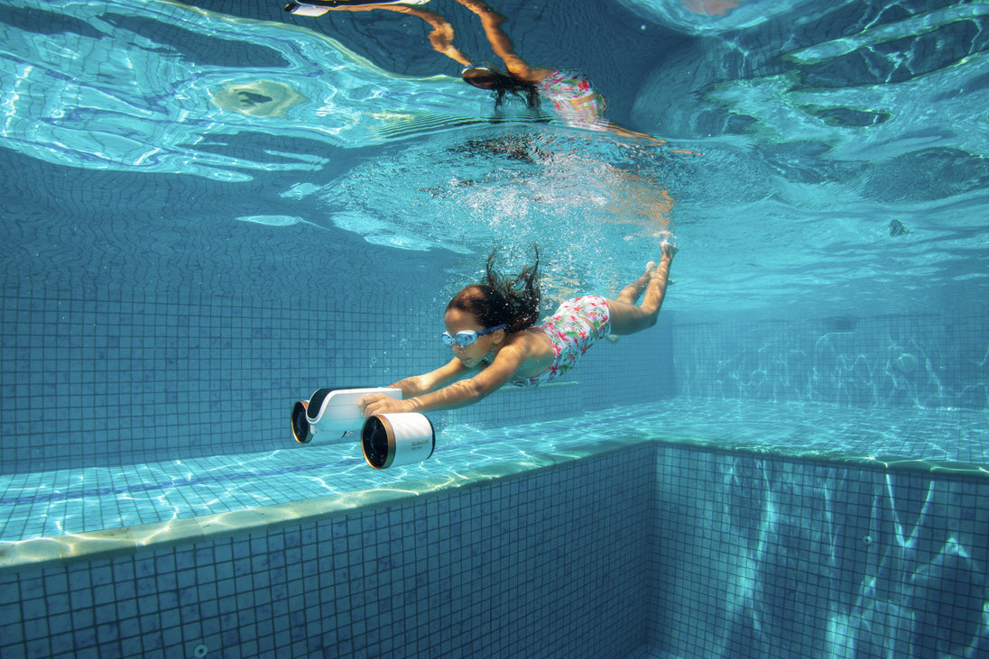 Sublue MixPro Underwater Scooter - Rugged Venture