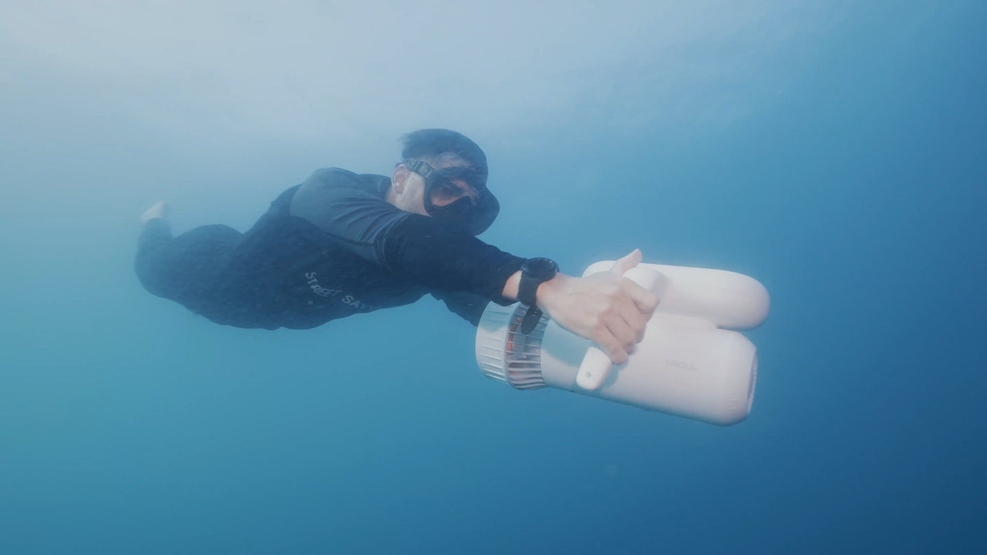 Sublue Hagul EZ Underwater Scooter - Rugged Venture