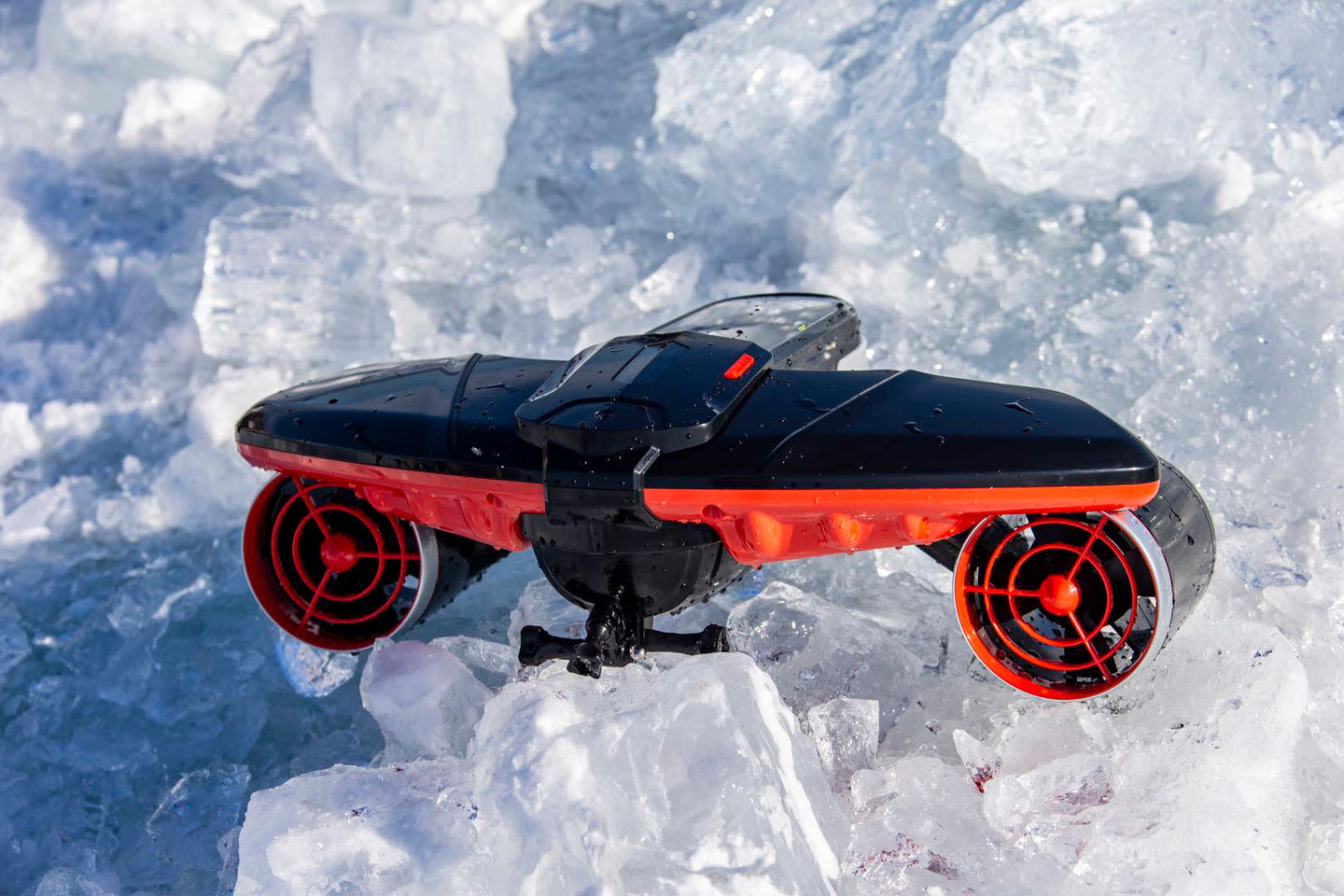 Sublue Navbow Underwater Scooter - Rugged Venture