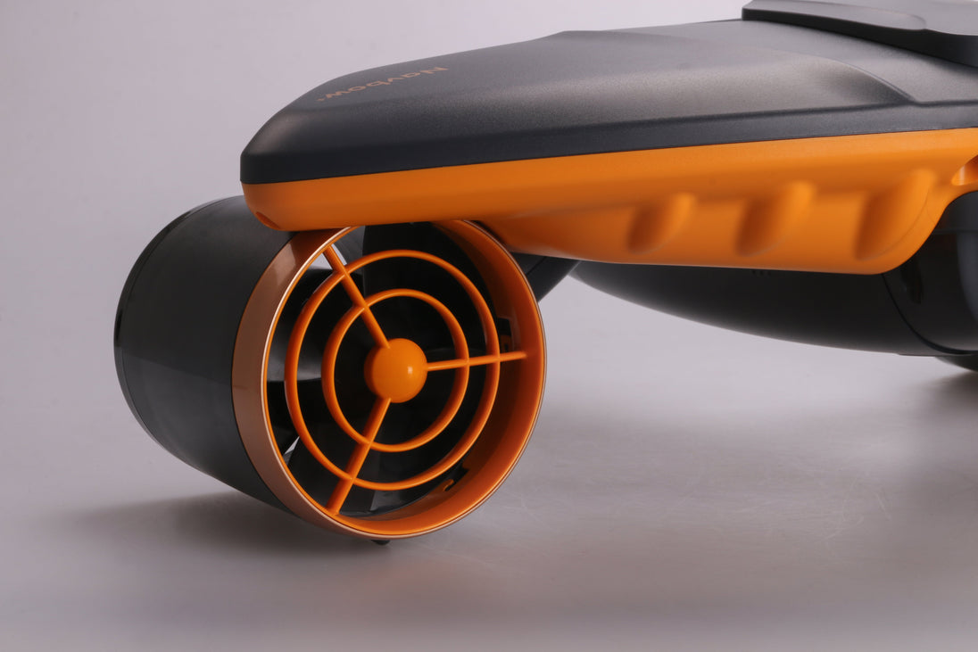 Sublue Navbow+ Underwater Scooter - Rugged Venture