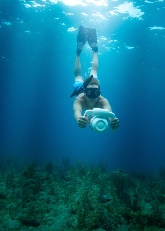 Sublue Hagul EZ Underwater Scooter - Rugged Venture